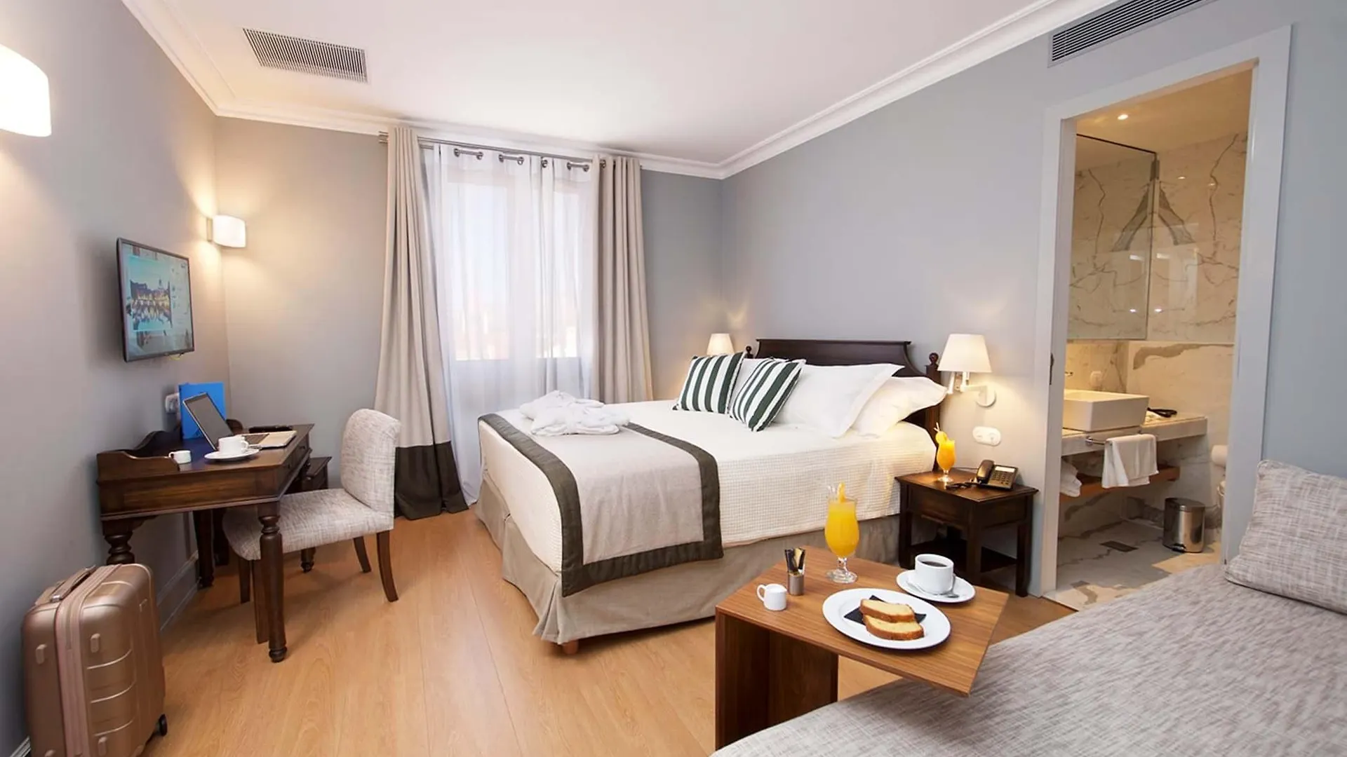 Aenos Hotel Argostoli  Greece